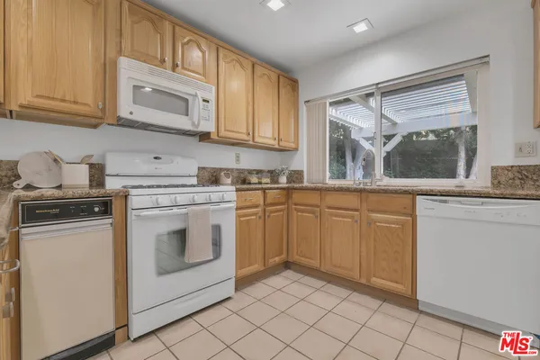 $1,149,000 | 11700 Doral Avenue, Porter Ranch, CA 91326