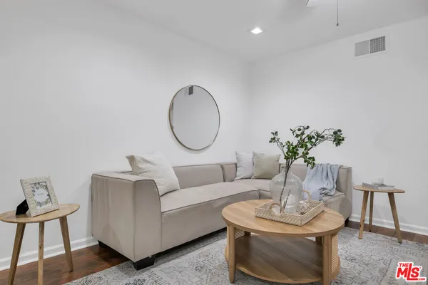 $1,149,000 | 11700 Doral Avenue, Porter Ranch, CA 91326