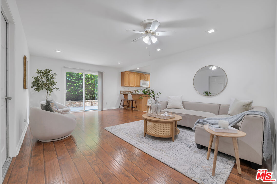 11700 Doral Avenue Porter Ranch, CA 91326 - Photo 29 of 65
