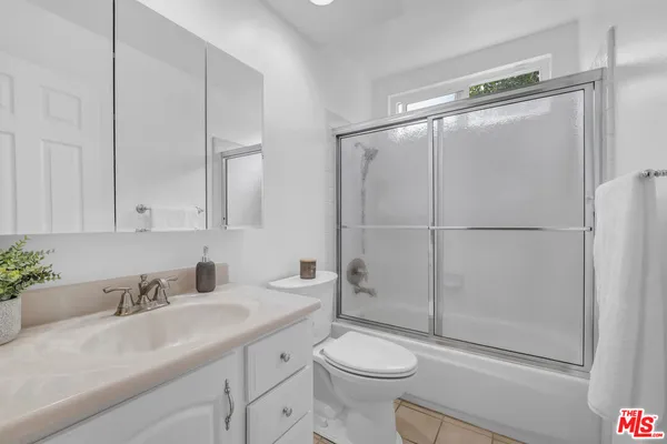 $1,149,000 | 11700 Doral Avenue, Porter Ranch, CA 91326