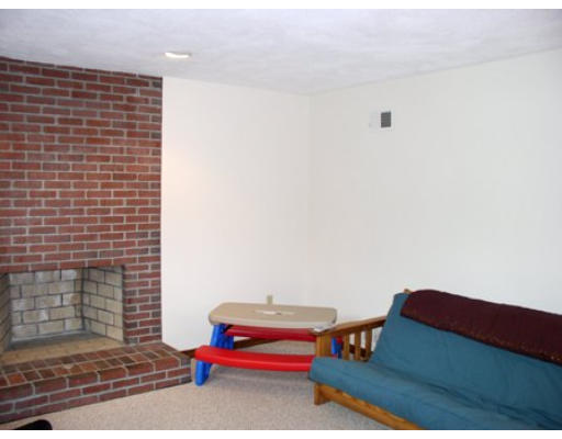 2 Jodie Road Framingham, MA 01702 - Photo 18 of 25 Gallery Image 18