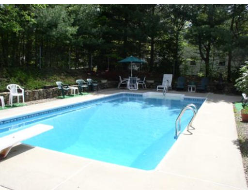 2 Jodie Road Framingham, MA 01702 - Photo 22 of 25 Gallery Image 22