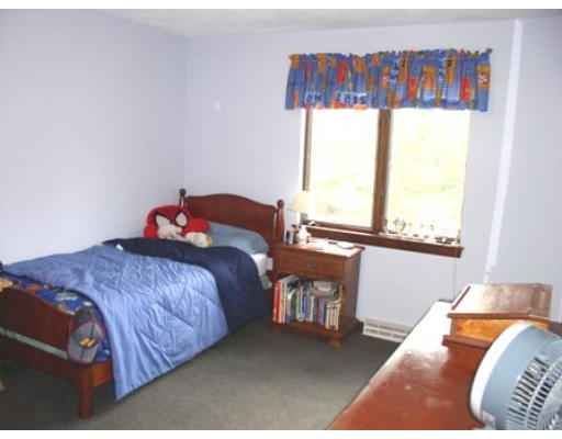 2 Jodie Road Framingham, MA 01702 - Photo 8 of 25 Gallery Image 8