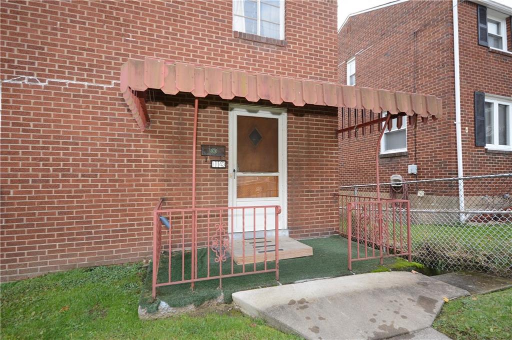 1143 West 11th Street McKees Rocks, PA 15136 - Photo 3 of 24 Gallery Image 3