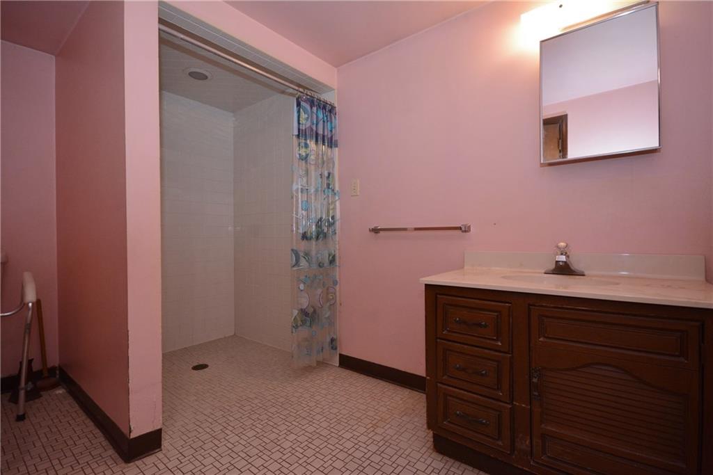 1143 West 11th Street McKees Rocks, PA 15136 - Photo 23 of 24 Gallery Image 23
