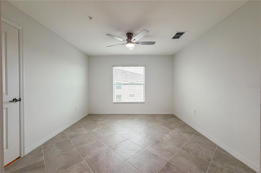 18923 Scallop Loop, Unit 201 Lakewood Ranch, FL 34211 - Photo 11 of 32