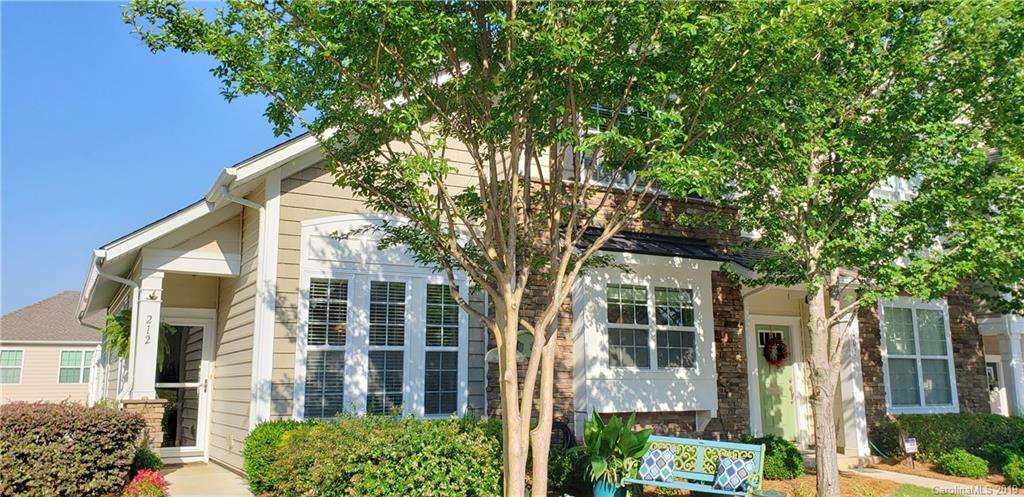 212 Falling Ridge Belmont, NC 28012 - Photo 3 of 16