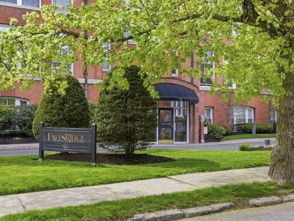 $539,999 | 51 Pettee Street, Unit 47, Newton, MA 02464
