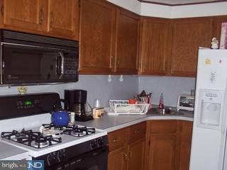 7 Ashbourne Road Darby, PA 19023 - Photo 2 of 6 Gallery Image 2