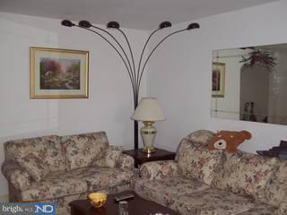 7 Ashbourne Road Darby, PA 19023 - Photo 4 of 6 Gallery Image 4