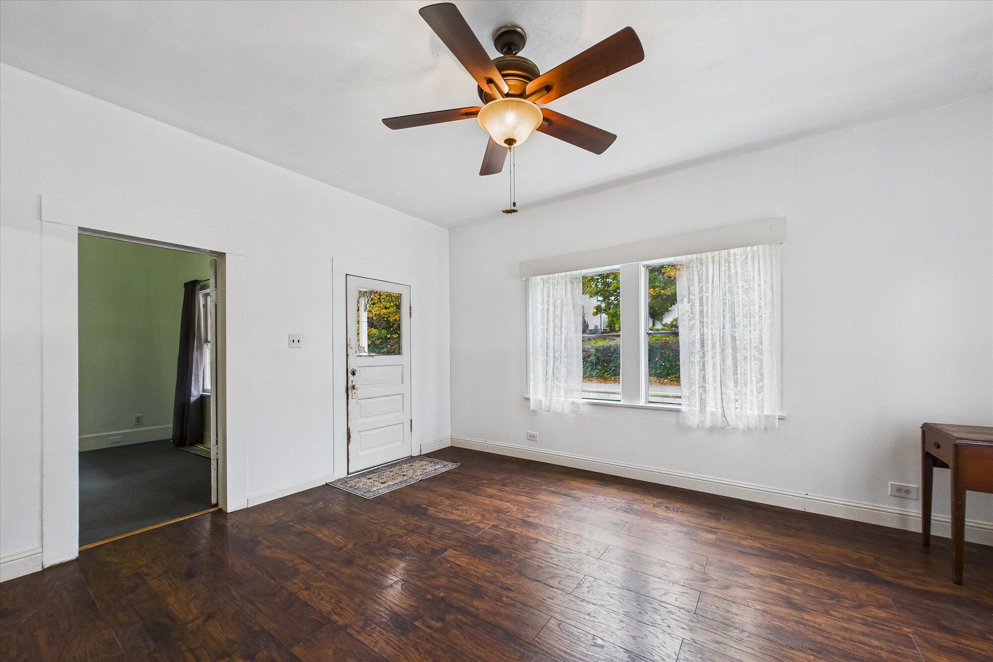 966 Pacific Avenue Rio Dell, CA 95562 - Photo 10 of 37
