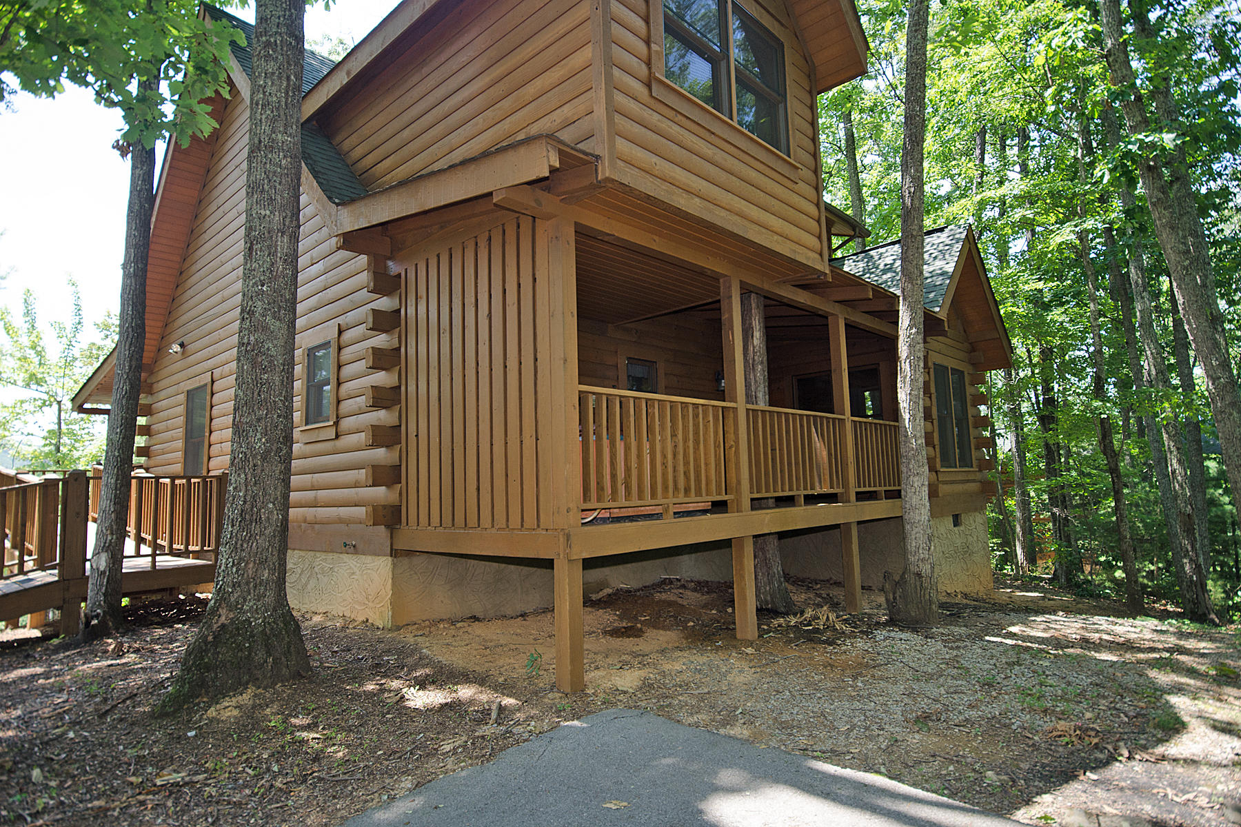 2134 Wolf Ridge Way Sevierville, TN 37862 - Photo 2 of 29 rear 1