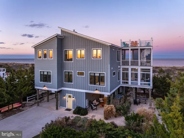$1,995,000 | 1606 Beach Plum Drive, Milton, DE 19968