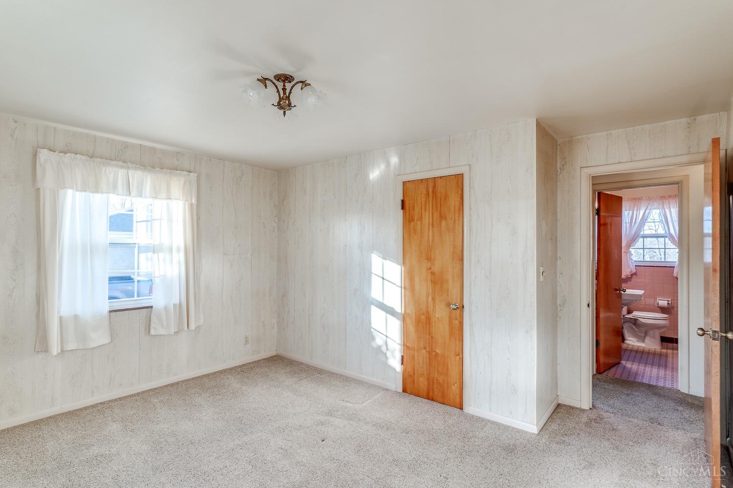 6104 Springdale Road Cincinnati, OH 45247 - Photo 21 of 33 Gallery Image 21