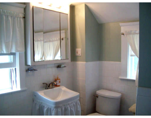 33 Brandon Road Worcester, MA 01606 - Photo 13 of 24 Gallery Image 13