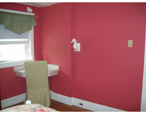 33 Brandon Road Worcester, MA 01606 - Photo 18 of 24 Gallery Image 18