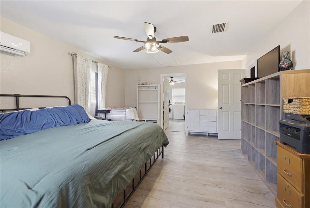 69 Crystal Drive DeBary, FL 32713 - Photo 11 of 29