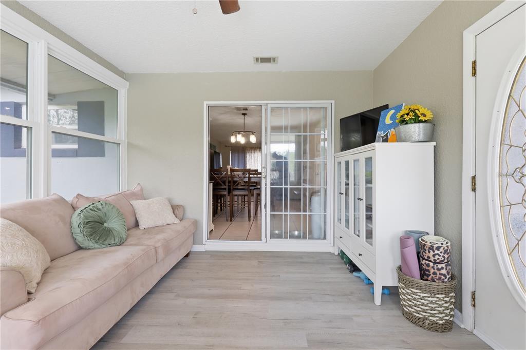 69 Crystal Drive DeBary, FL 32713 - Photo 19 of 29