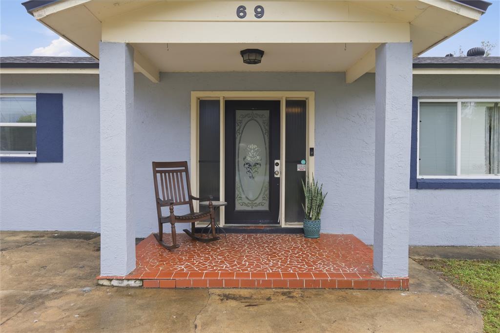 69 Crystal Drive DeBary, FL 32713 - Photo 3 of 29