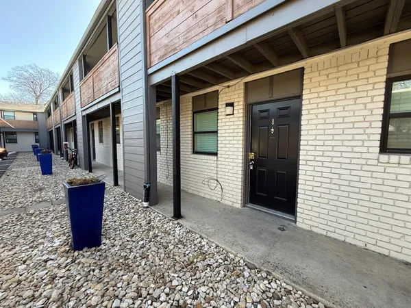 $1,150 | 5928 Fletcher Avenue, Unit 8, Fort Worth, TX 76107