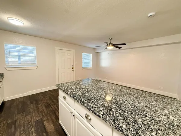 $1,150 | 5928 Fletcher Avenue, Unit 8, Fort Worth, TX 76107