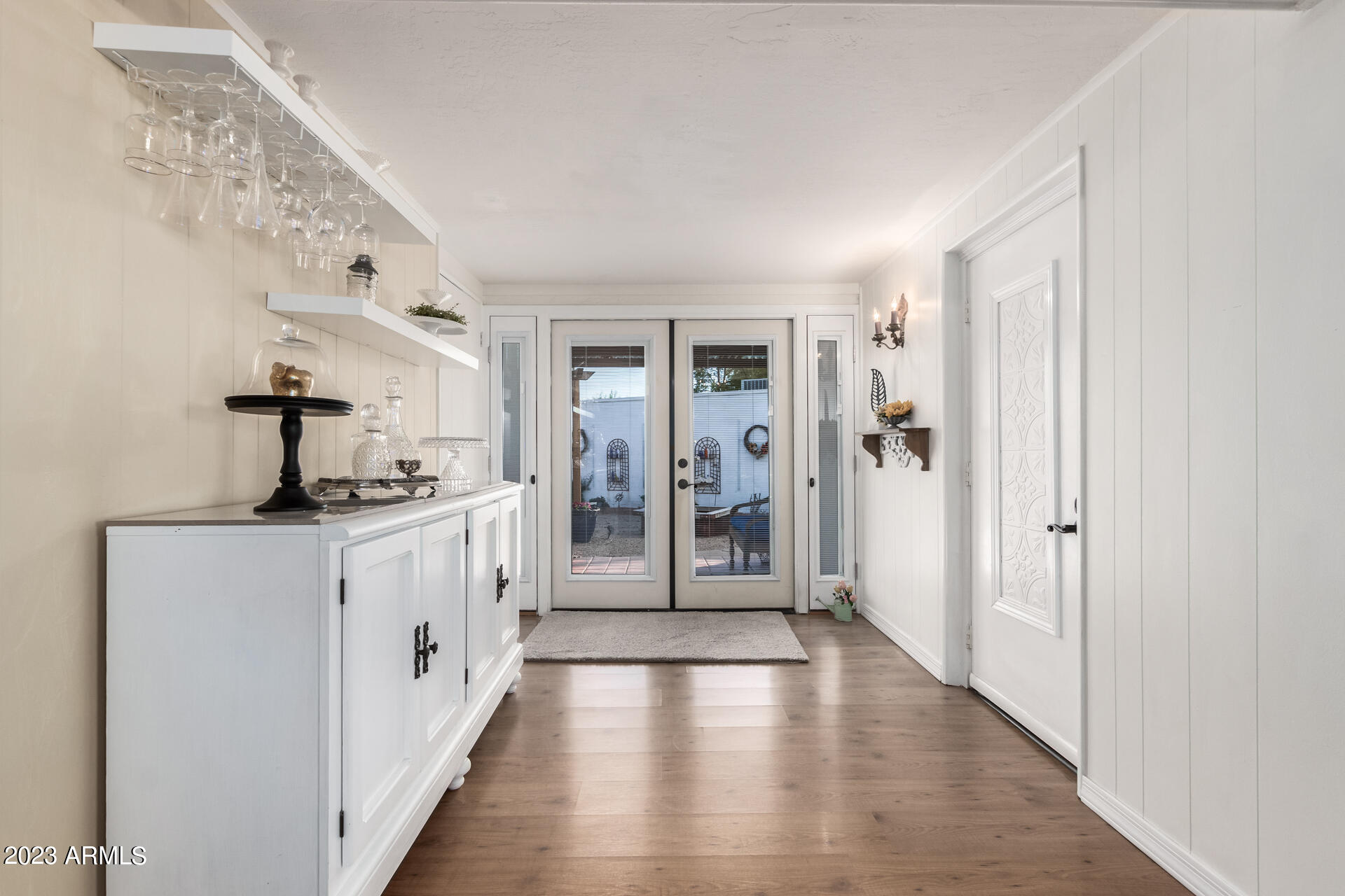 639 East Calavar Road Phoenix, AZ 85022 - Photo 12 of 41 08 - Calavar