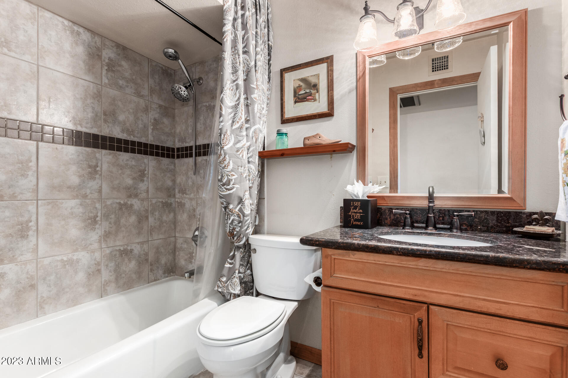 639 East Calavar Road Phoenix, AZ 85022 - Photo 25 of 41 26 - Calavar