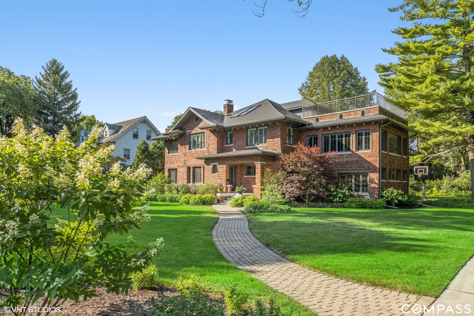 264 Sheridan Road, IL 60093 Compass