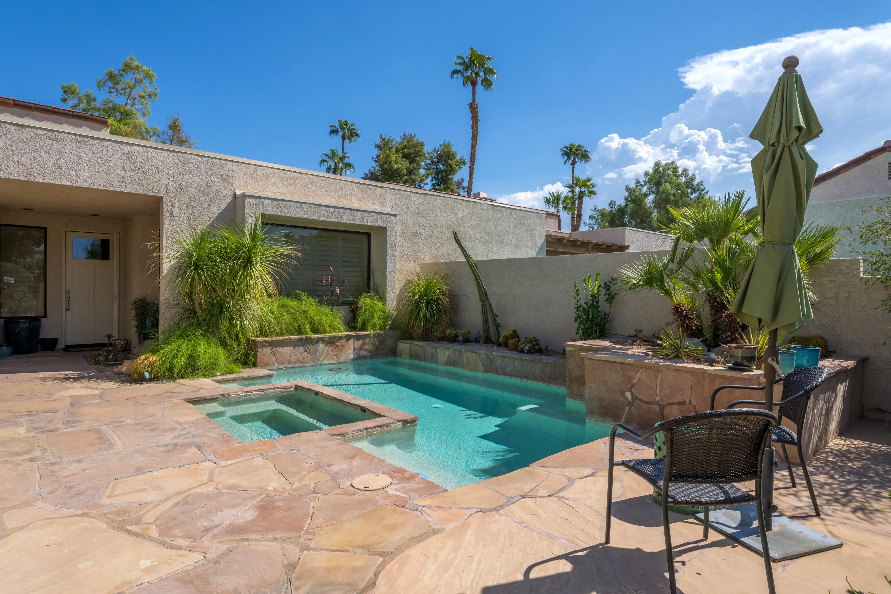 3 Inverness Drive Rancho Mirage, CA 92270 - Photo 2 of 42 Photo-46