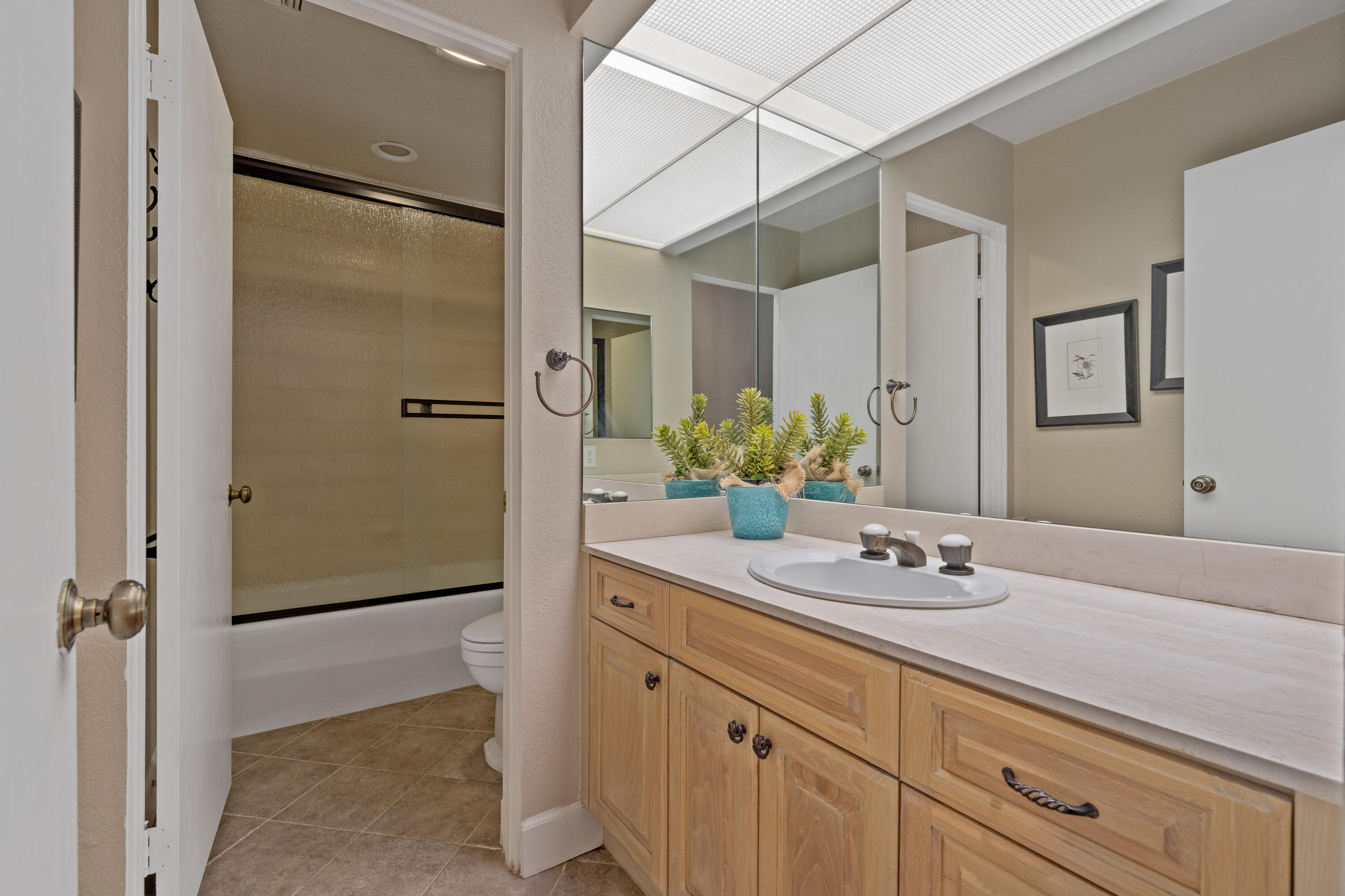 3 Inverness Drive Rancho Mirage, CA 92270 - Photo 25 of 42 Photo-42