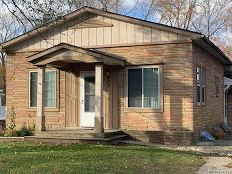 832 Farnsworth Road, Unit 3 White Lake, MI 48386 - Photo 1 of 8 1.jpg