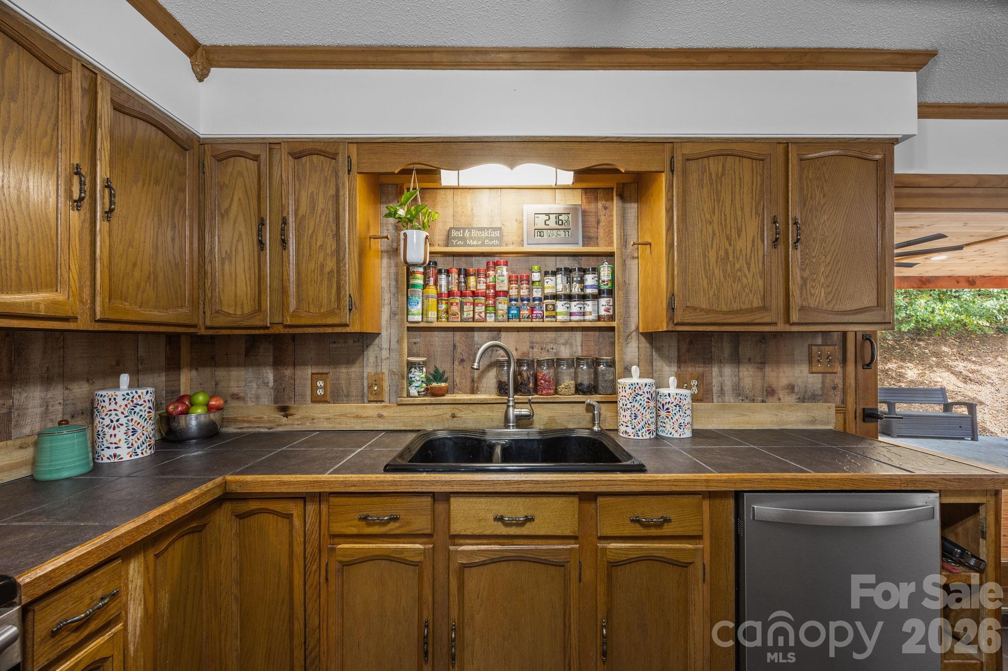263 Morgan Branch Road, Unit 1 Leicester, NC 28748 - Photo 12 of 30 Gallery Image 12