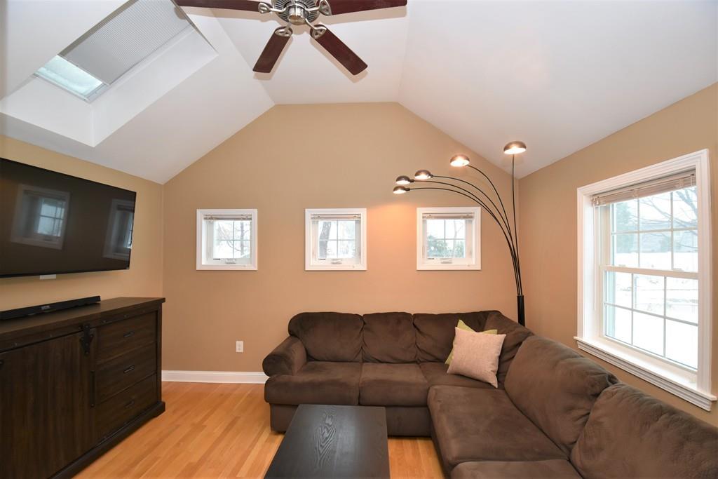 44 Brightwood Road Waltham, MA 02453 - Photo 11 of 27 Gallery Image 11