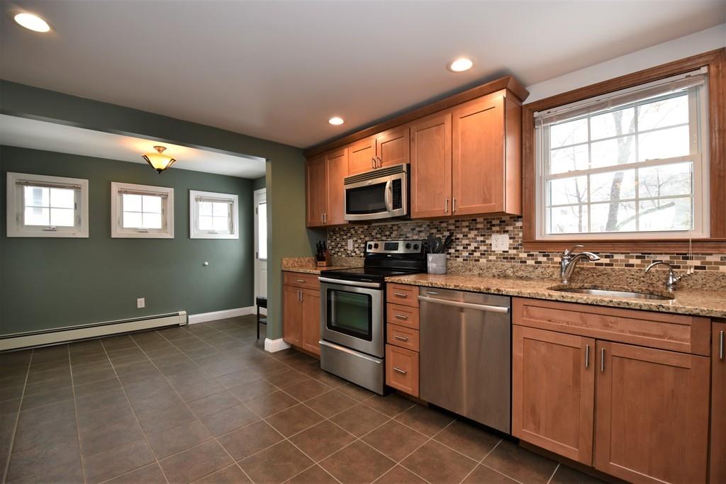 44 Brightwood Road Waltham, MA 02453 - Photo 6 of 27 Gallery Image 6