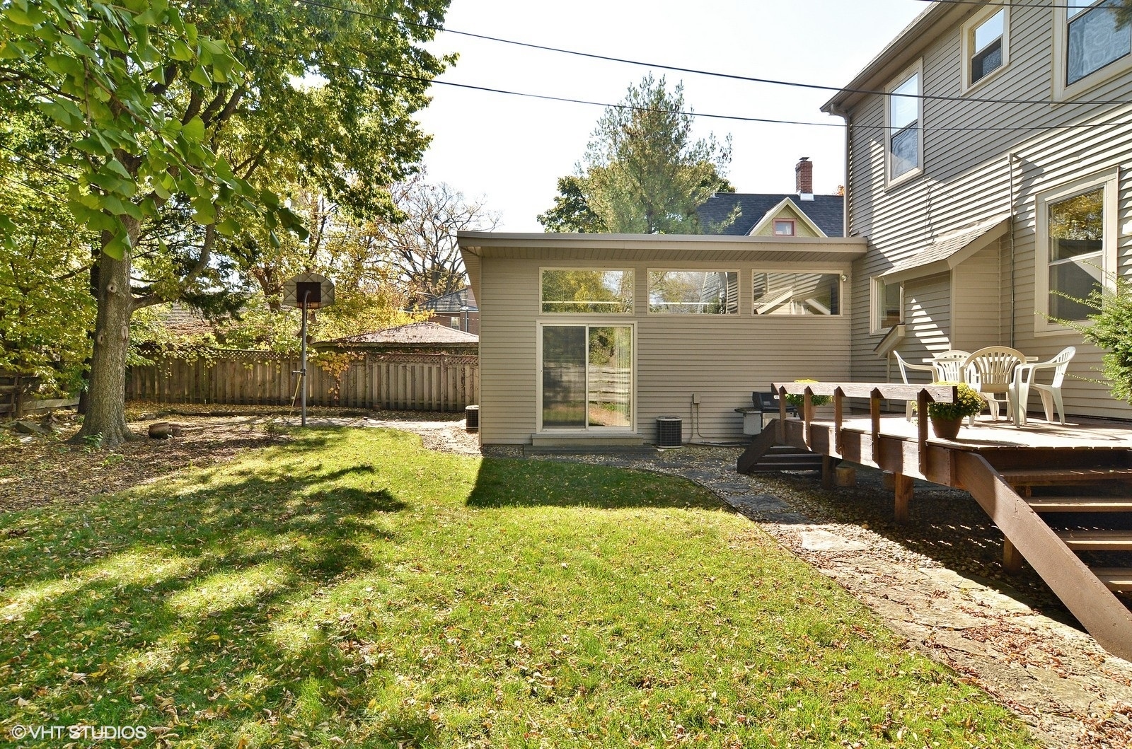 1017 Ridge Court Evanston, IL 60202 - Photo 25 of 29 Gallery Image 25