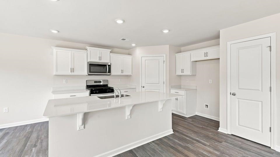 136 Lazzon Road Moore, SC 29369 - Photo 10 of 37 Gallery Image 10