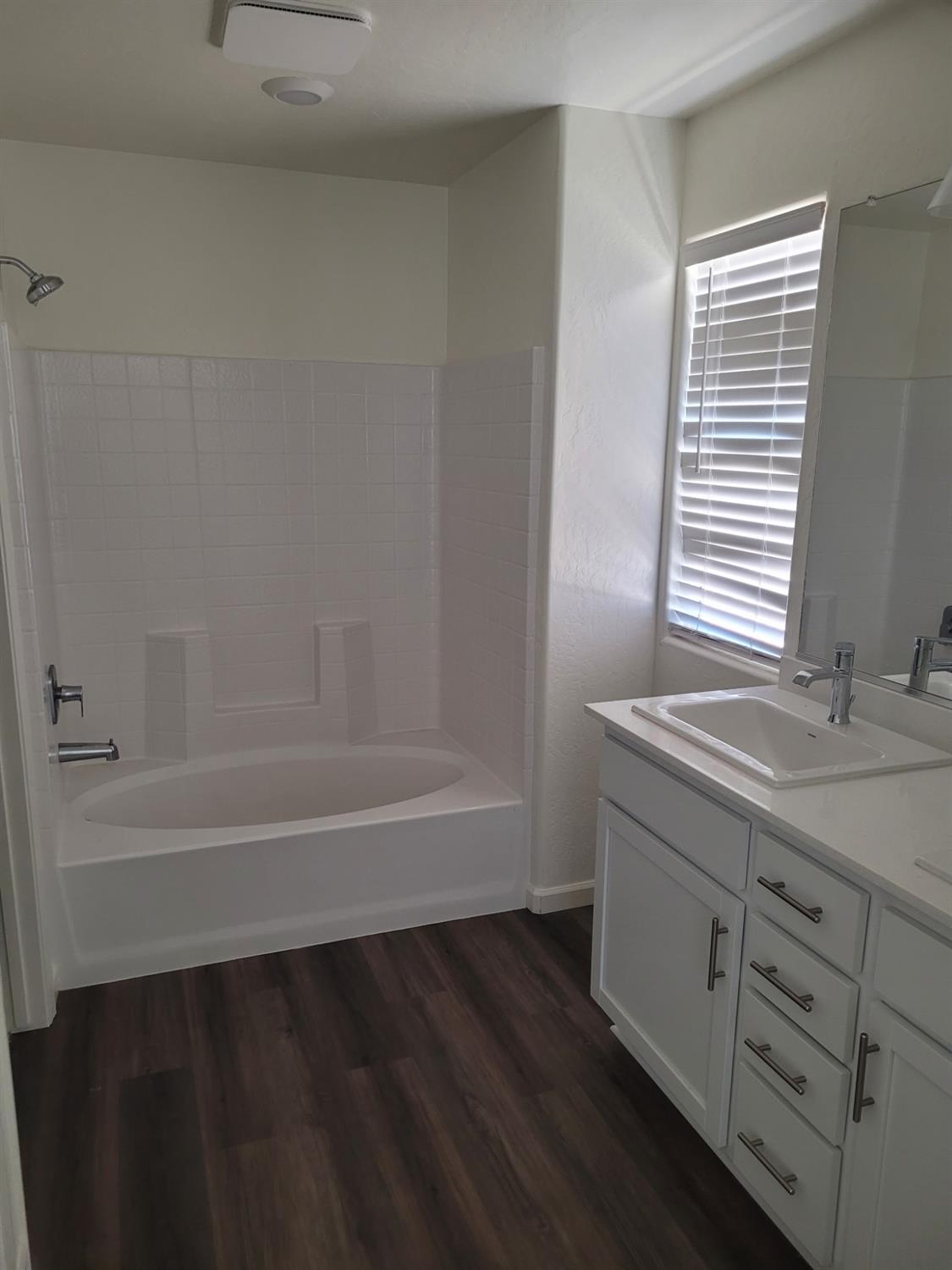 2012 Richard Avenue Sanger, CA 93657 - Photo 16 of 18