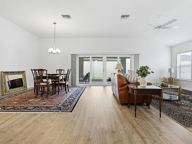 $519,900 | 1165 Crouch Drive, The Villages, FL 34762