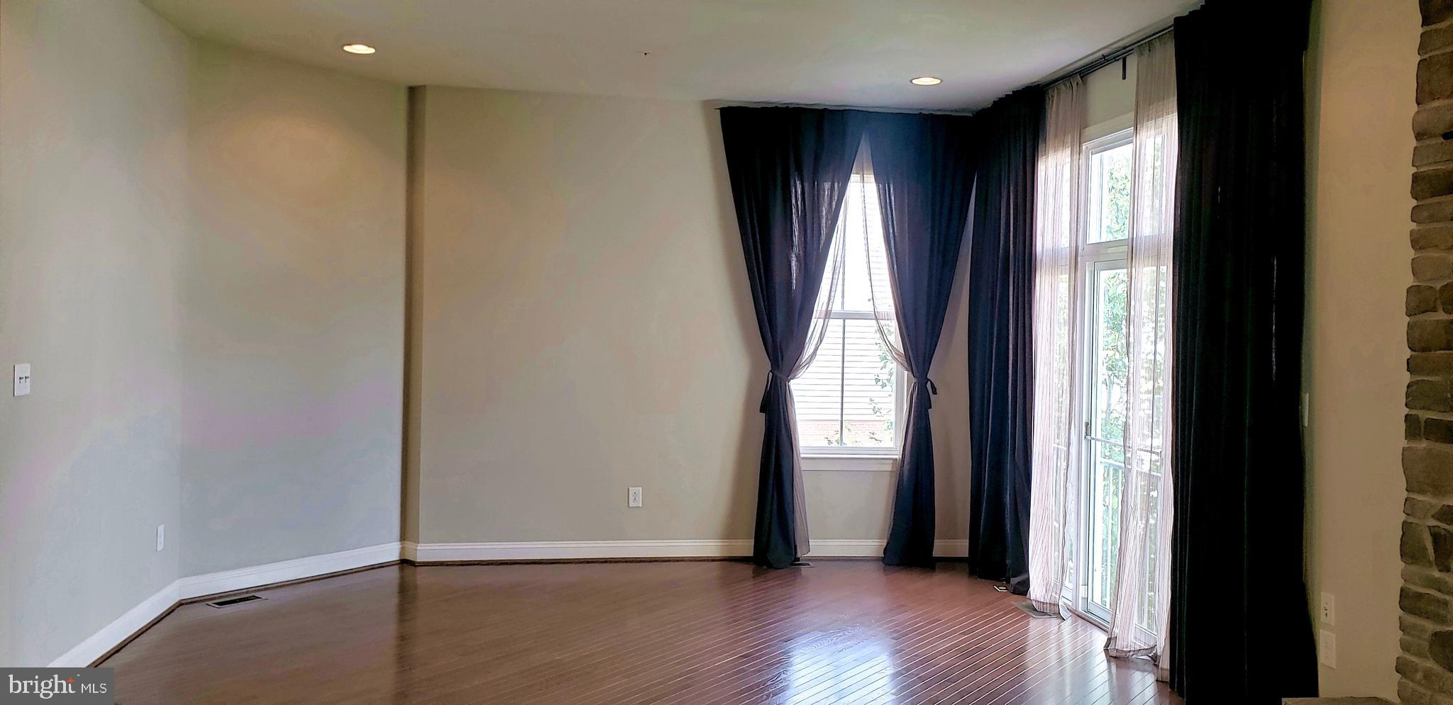 9852 Garden Ranges Laurel, MD 20723 - Photo 9 of 26 Family-Dining Room Combo