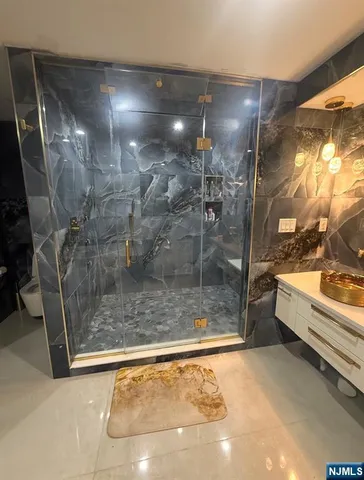 $8,500 | 3 Meadow Street, Cresskill, NJ 07626