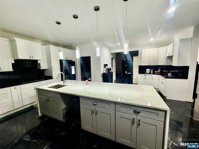 $8,500 | 3 Meadow Street, Cresskill, NJ 07626