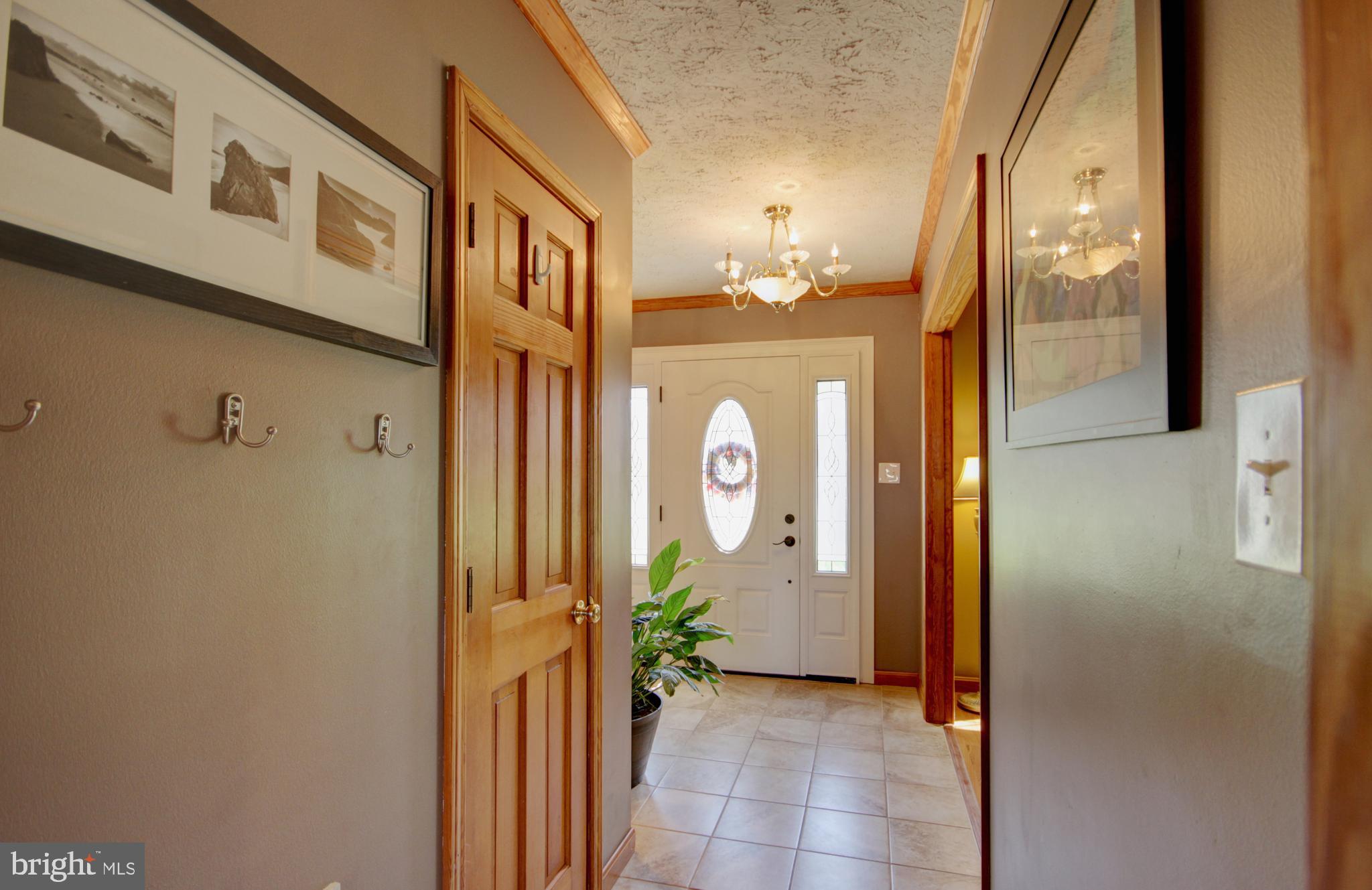 215 Hoffecker Road Phoenixville, PA 19460 - Photo 3 of 49 a view of a hallway with interior of the house