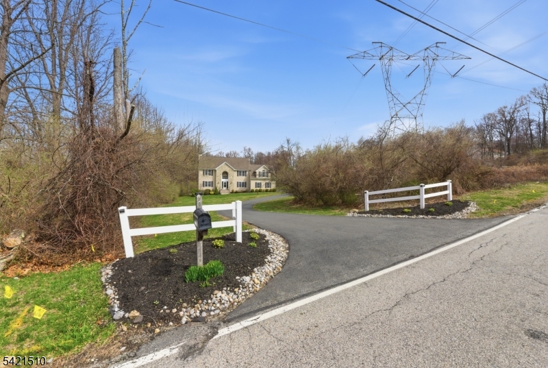 176 Mission Road Hackettstown, NJ 07840 - Photo 2 of 43