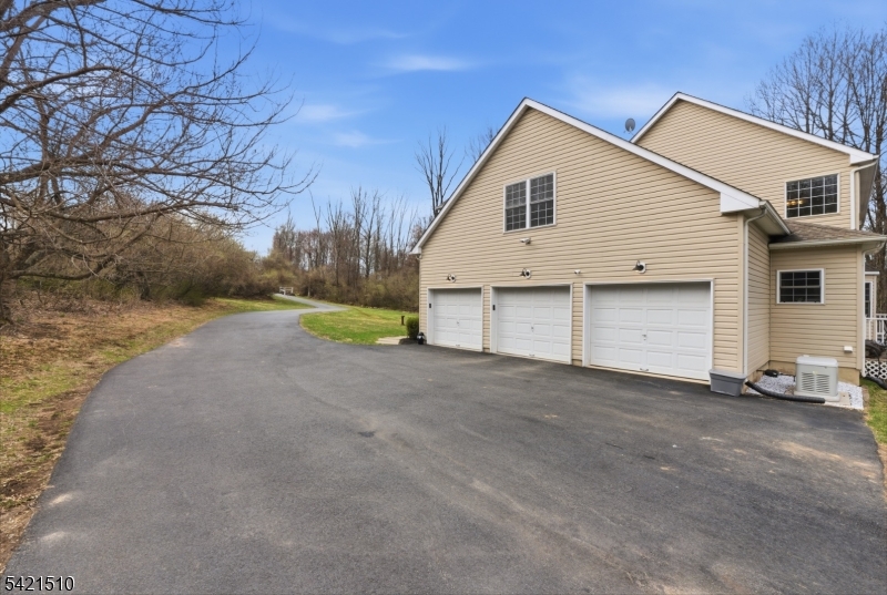 176 Mission Road Hackettstown, NJ 07840 - Photo 3 of 43