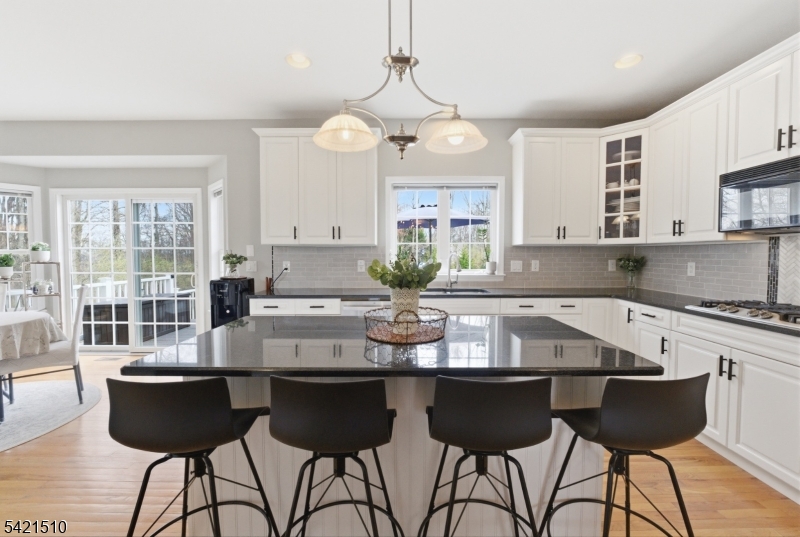 176 Mission Road Hackettstown, NJ 07840 - Photo 9 of 43