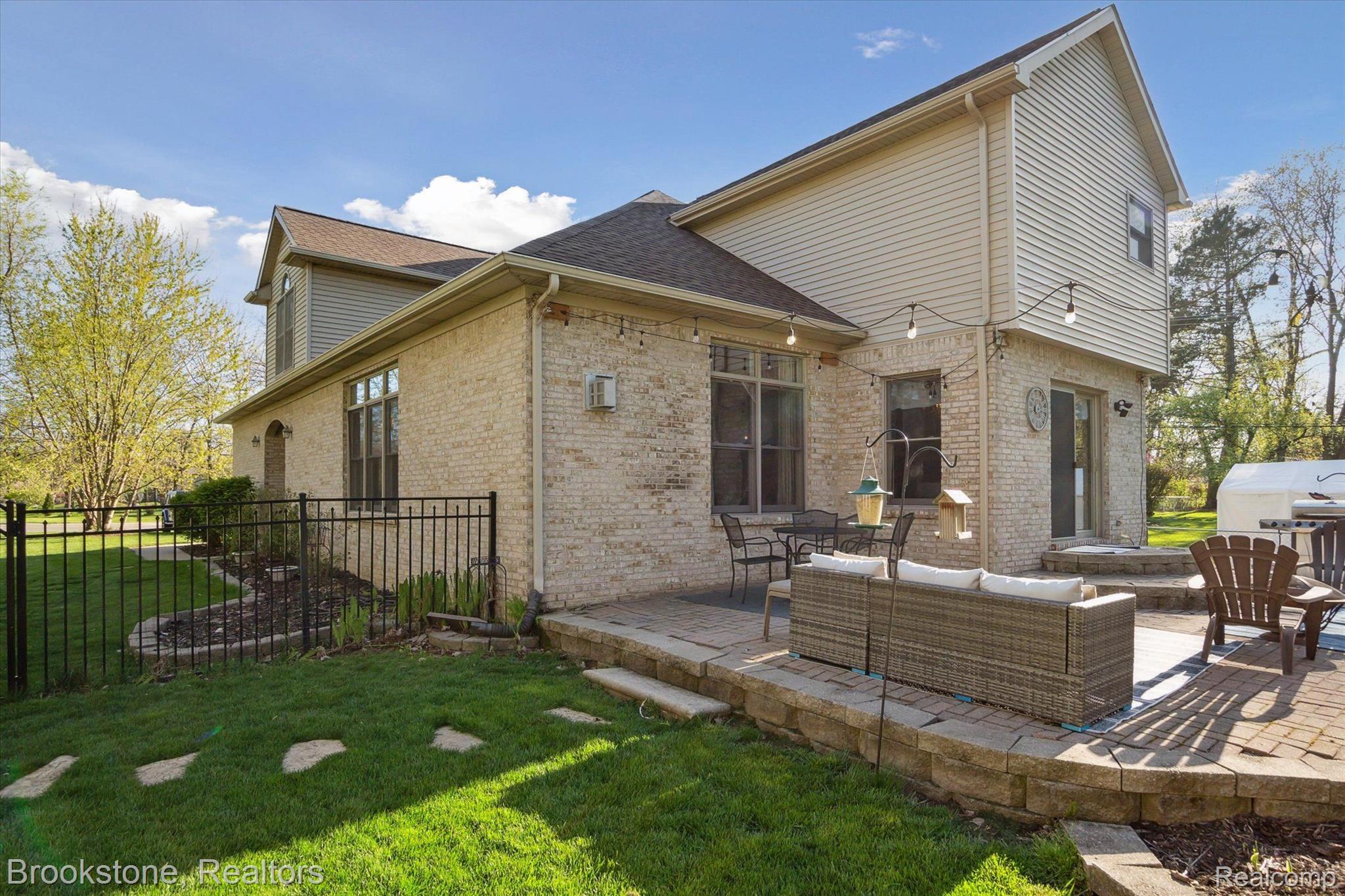 47436 Saltz Road Canton, MI 48187 - Photo 41 of 49 Gallery Image 41