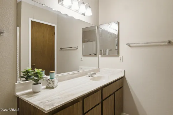 $300,000 | 2312 West Lindner Avenue, Unit 37, Mesa, AZ 85202