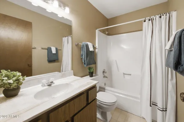 $300,000 | 2312 West Lindner Avenue, Unit 37, Mesa, AZ 85202