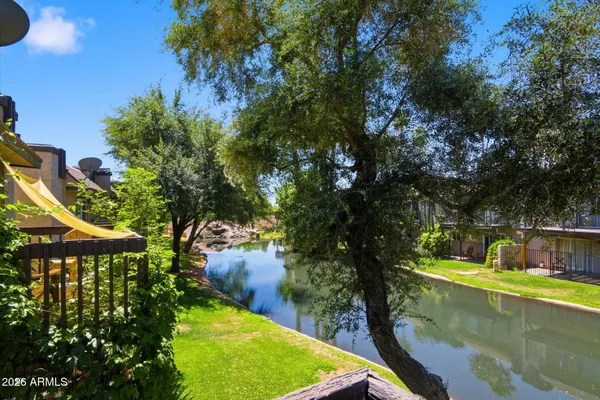 $300,000 | 2312 West Lindner Avenue, Unit 37, Mesa, AZ 85202