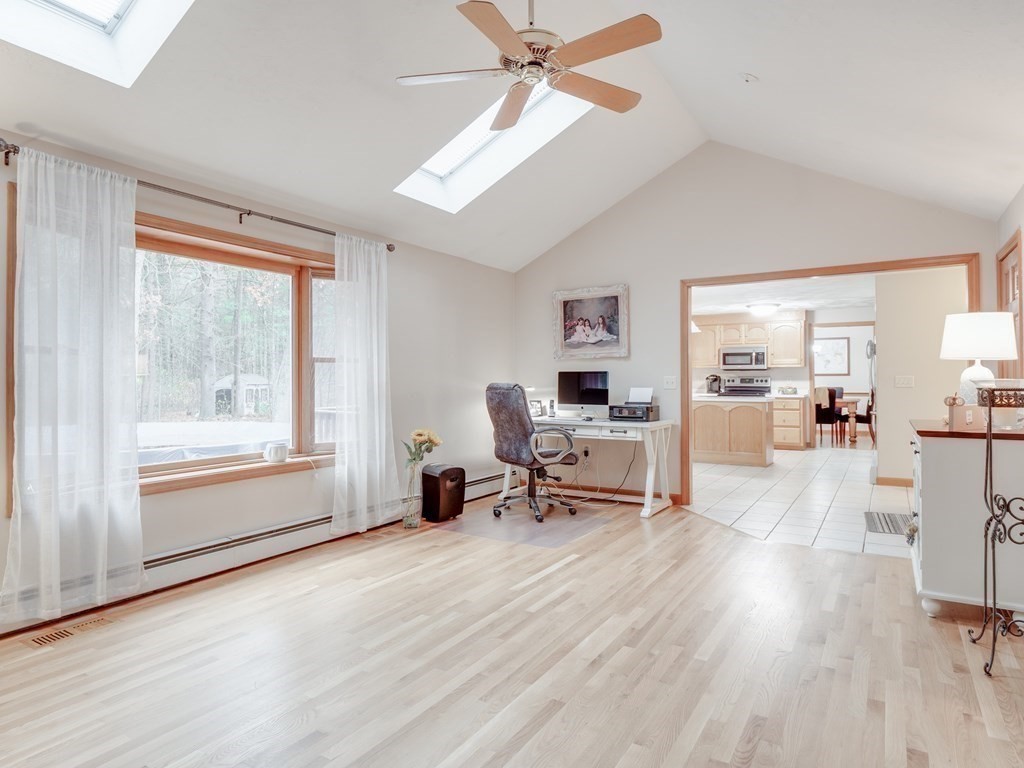36 Dunvegan Road Tewksbury, MA 01876 - Photo 19 of 30 Gallery Image 19